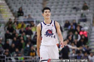 鲁媒：山东男篮周一开始备战 目前以陶汉林、郭凯等九名球员为主